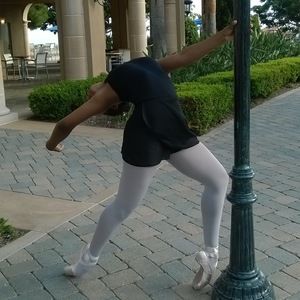 Meet your Posher, Jaymee